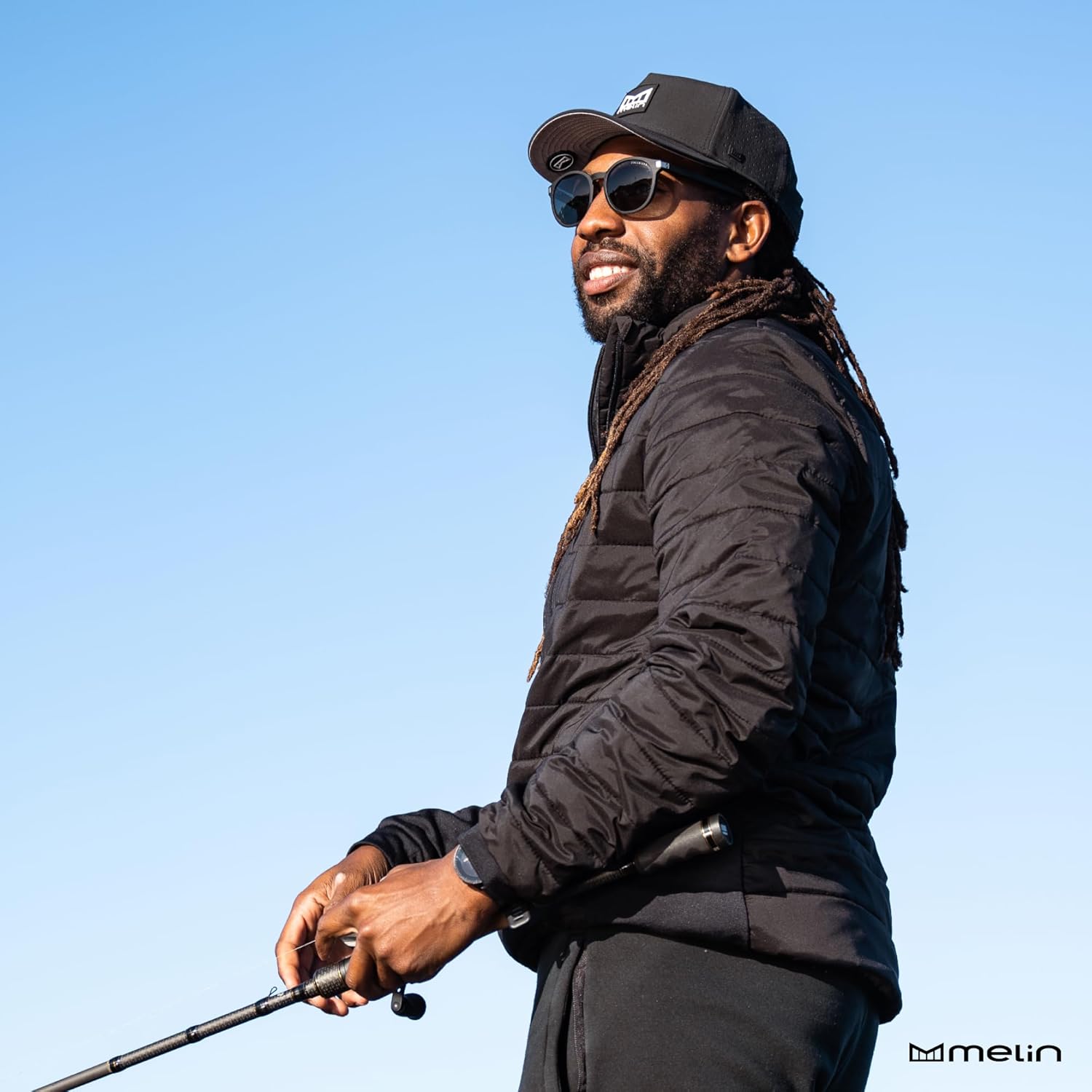 water-resistant baseball cap in multi color — hydro technology for golf and running — view 3