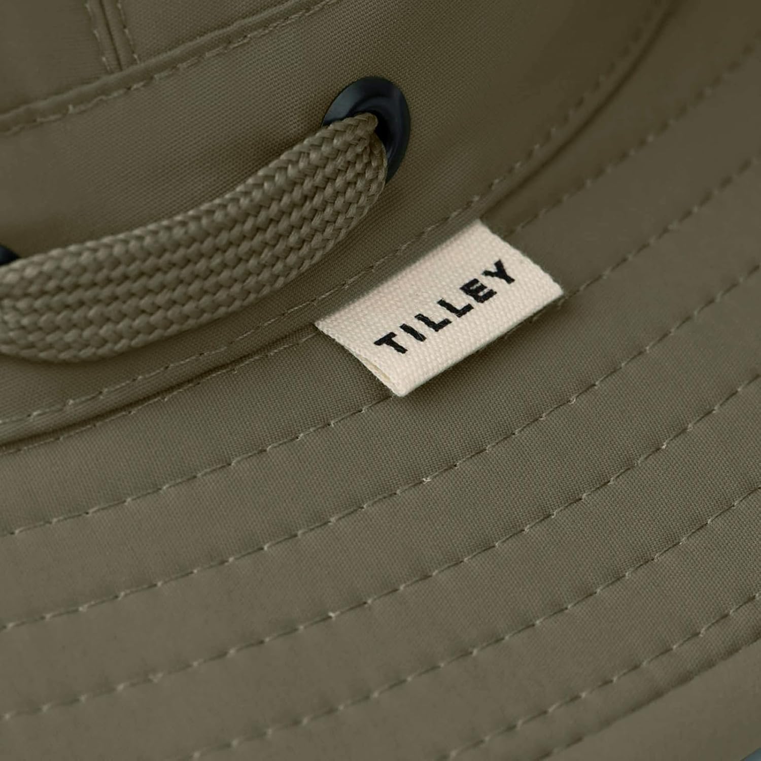 ultralight sun hat in neutral tone with water-resistant nylon and UPF 50+ protection — view 3