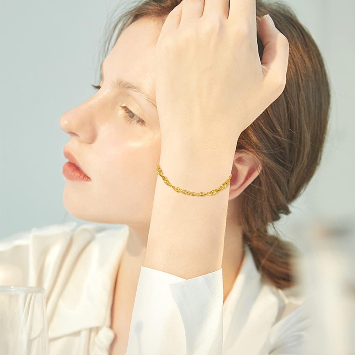 18k yellow gold bracelet with diamond-cut Italian link chain, 3mm width — view 1